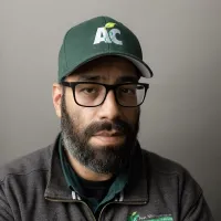 Victor